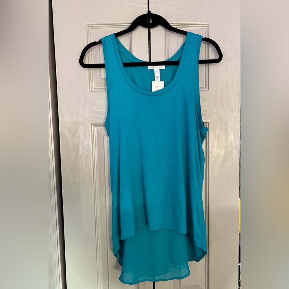 Ambiance Apparel - blue sleeveless top - size large